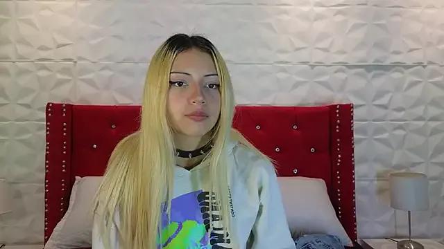 Try our streaming cams variety and talk on a personal level with our adorable girls streamers, showing off their bountiful shapes and dildos.