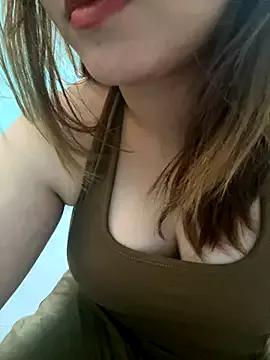 lucy_victor from StripChat is Freechat