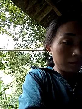 lucybaby00 from StripChat is Freechat
