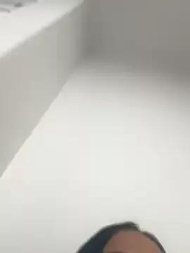 Luisa_Fernandaa from StripChat is Freechat