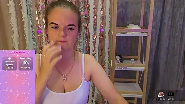 Try our streaming cams variety and talk on a personal level with our adorable girls streamers, showing off their bountiful shapes and dildos.