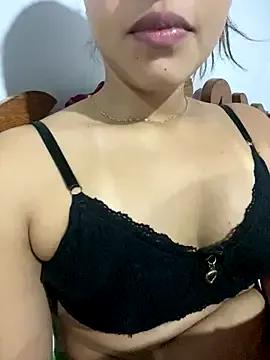 LuizaDiaz from StripChat