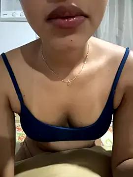 LuizaDiaz from StripChat