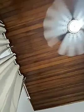 LuizaDiaz from StripChat