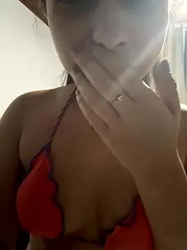 LuizaDiaz from StripChat is Freechat