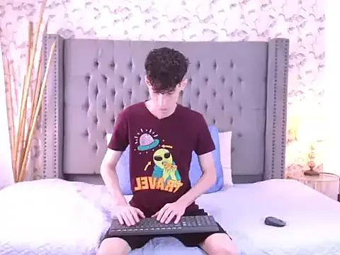 Luke_Carter from StripChat is Freechat