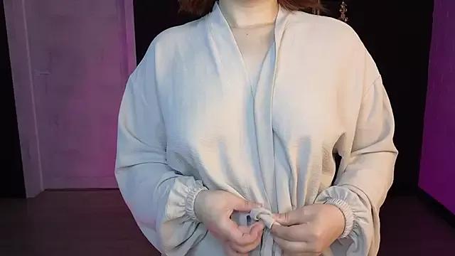 lullaby_lilith_ from StripChat is Freechat