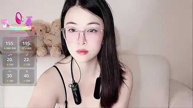 LuLu-Moon from StripChat