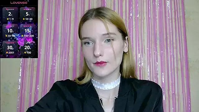 Lulu_solt from StripChat