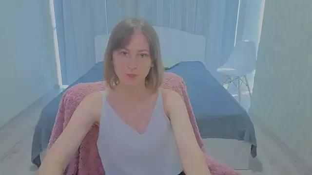 LuluChiiii from StripChat