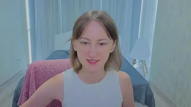 LuluChiiii from StripChat is Freechat