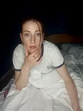 LuLuLover89 from StripChat