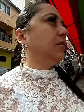 Lulus_inthetown from StripChat