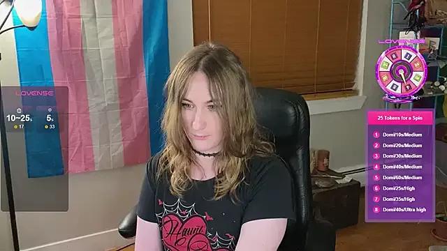 luluvaladon from StripChat