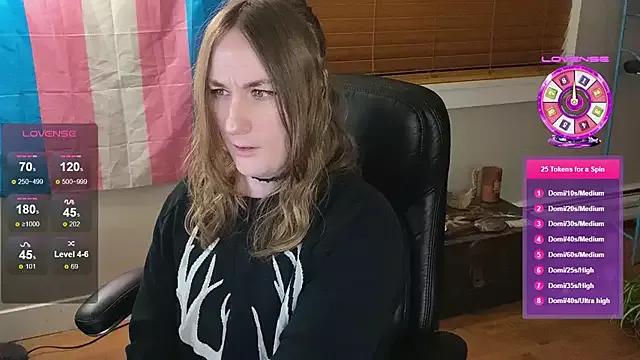 luluvaladon from StripChat