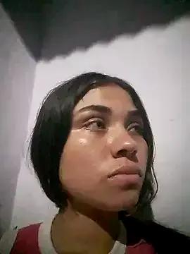 luna-07 from StripChat is Freechat