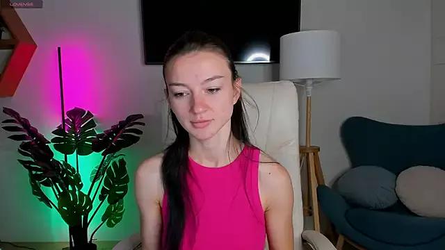 Try our streaming cams variety and talk on a personal level with our adorable girls streamers, showing off their bountiful shapes and dildos.