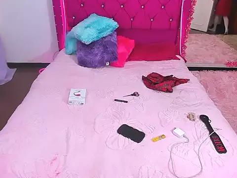 Luna_Analya from StripChat is Freechat