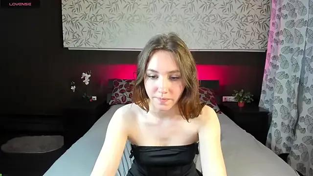 Luna_G0ld from StripChat is Freechat