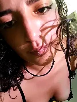 luna_love_xoxo from StripChat is Freechat