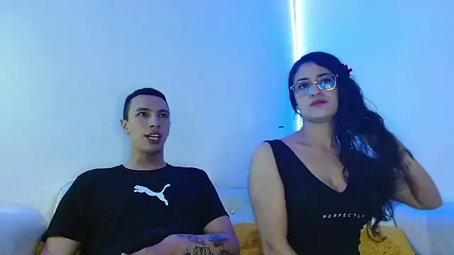 Luna_Noire1 from StripChat is Freechat