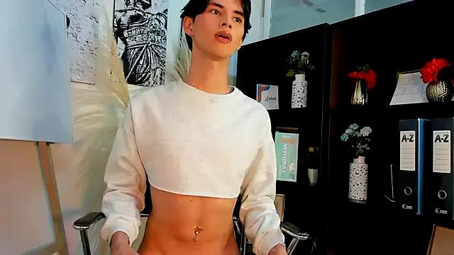 luna_stanford from StripChat is Freechat