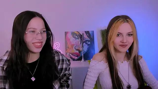 Luna_tin from StripChat
