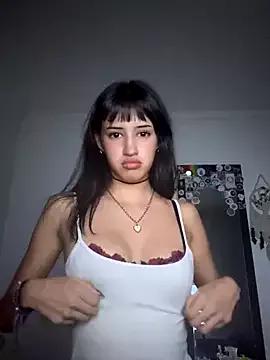 lunaasexxx0 from StripChat is Freechat
