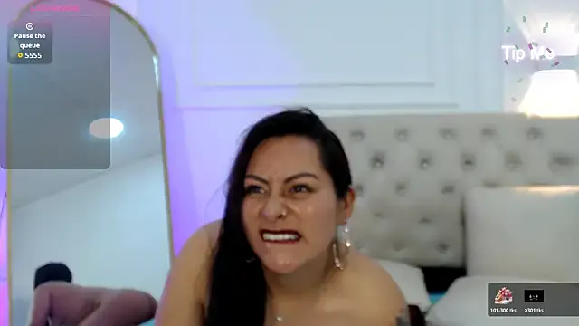 Try our streaming cams variety and talk on a personal level with our adorable girls streamers, showing off their bountiful shapes and dildos.