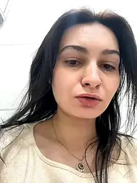 lunalovelee from StripChat is Freechat