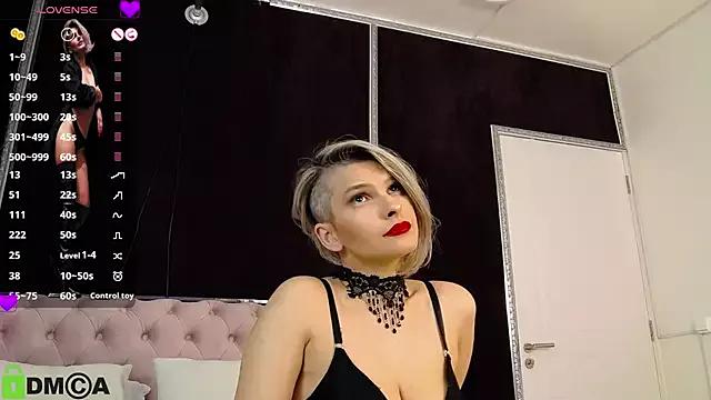 Try our streaming cams variety and talk on a personal level with our adorable girls streamers, showing off their bountiful shapes and dildos.