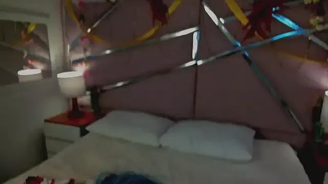 Lunapage from StripChat is Freechat