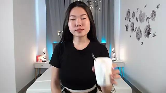 Try our streaming cams variety and talk on a personal level with our adorable girls streamers, showing off their bountiful shapes and dildos.