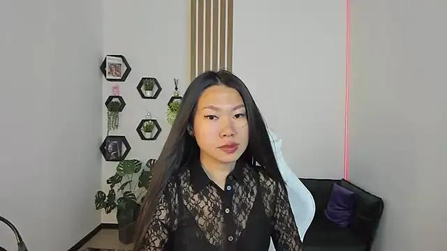 LunaPurrr from StripChat is Freechat