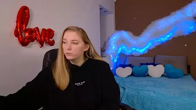 Try our streaming cams variety and talk on a personal level with our adorable girls streamers, showing off their bountiful shapes and dildos.