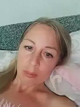 LunaSugarX from StripChat is Freechat