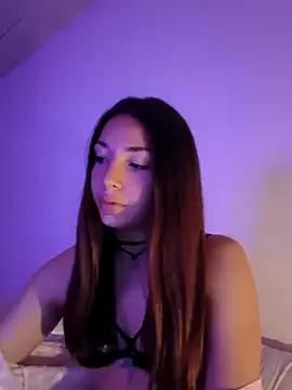 Lunita2000 from StripChat is Freechat