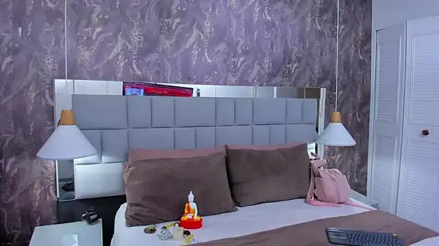 Try our streaming cams variety and talk on a personal level with our adorable girls streamers, showing off their bountiful shapes and dildos.