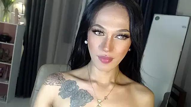 Lust-sluttymira from StripChat is Freechat