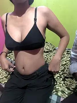 Lusty_Lucci from StripChat is Freechat