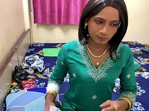 LuvLayla from StripChat is Freechat