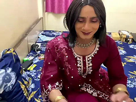 LuvLayla on StripChat 