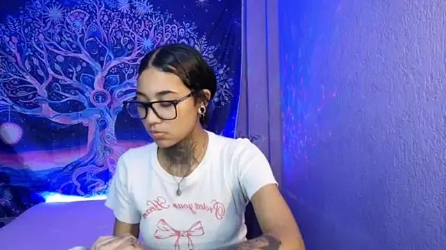 lyam_ebony from StripChat is Freechat