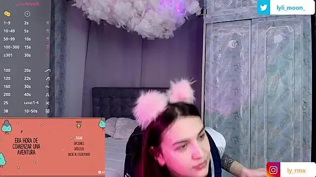 Try our streaming cams variety and talk on a personal level with our adorable girls streamers, showing off their bountiful shapes and dildos.
