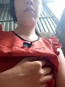 Lyly_sexy2k from StripChat