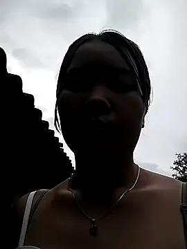 lylylove from StripChat is Freechat