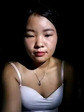 Lylylove from StripChat