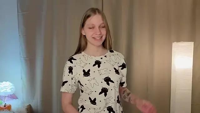 LynneHaviland from StripChat is Freechat