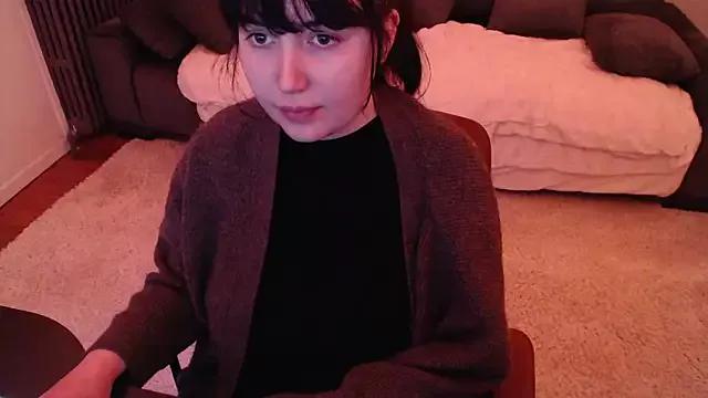 Lynylou from StripChat