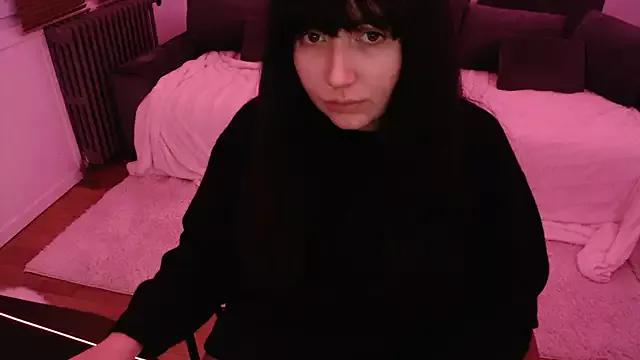 Lynylou from StripChat